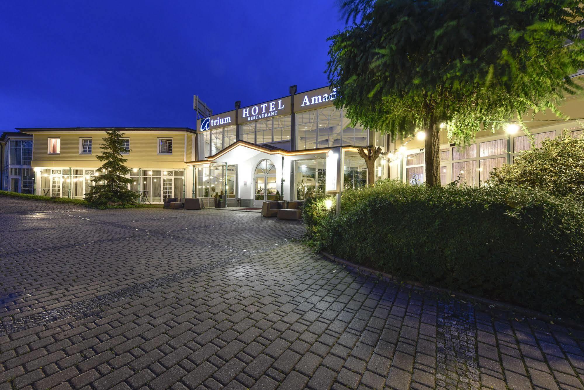 Atrium Hotel Amadeus Osterfeld Exterior photo